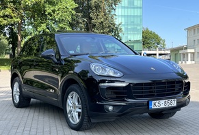 Porsche Cayenne 2017s
