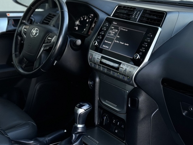 Toyota Land Cruiser 2022 