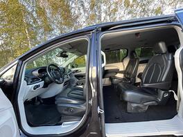 Chrysler Pacifica 2017s