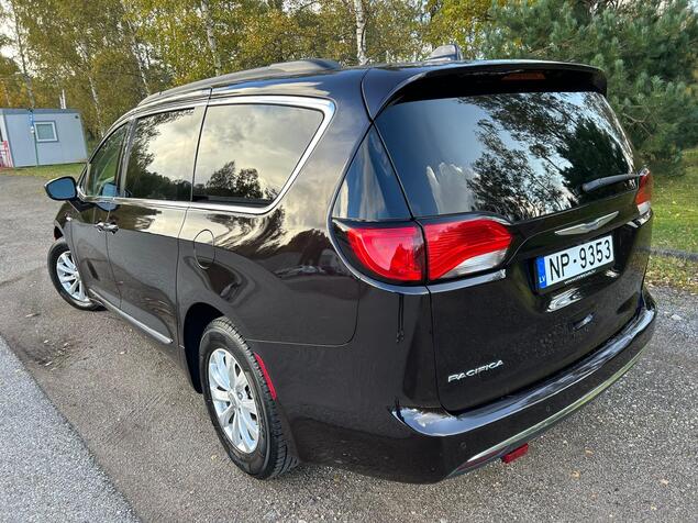 Chrysler Pacifica 2017 