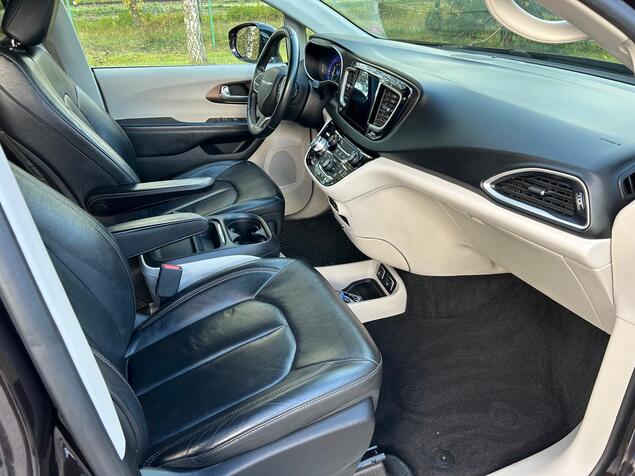 Chrysler Pacifica 2017 