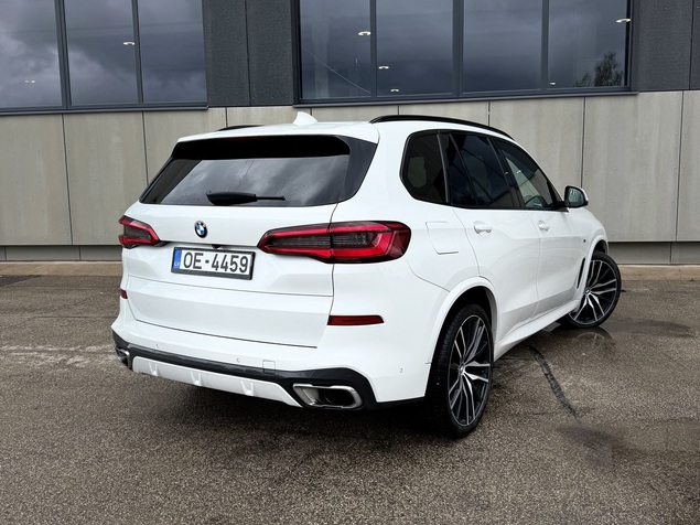 BMW X5 2019 