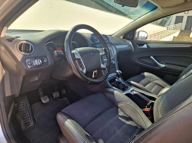 Ford Mondeo 2012 