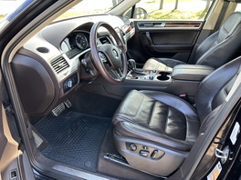 Volkswagen Touareg 2011s