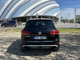 Volkswagen Touareg 2011s