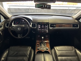 Volkswagen Touareg 2011s