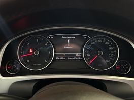 Volkswagen Touareg 2011s