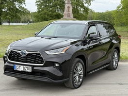 Toyota Highlander 2021s