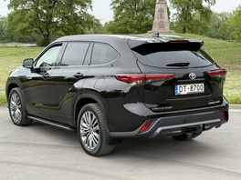 Toyota Highlander 2021s
