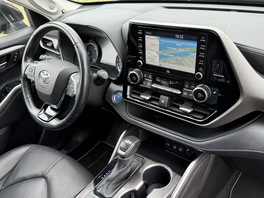 Toyota Highlander 2021s