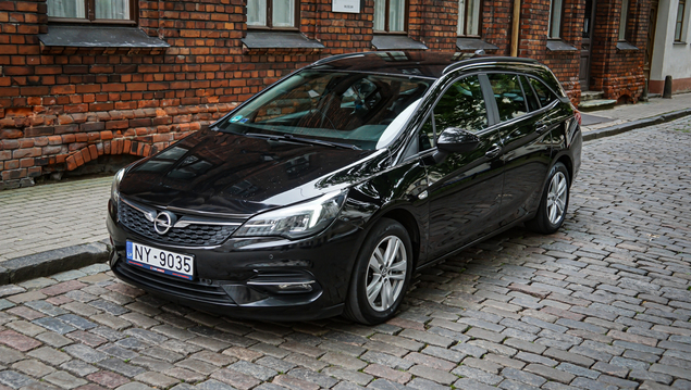 Opel Astra 2021 