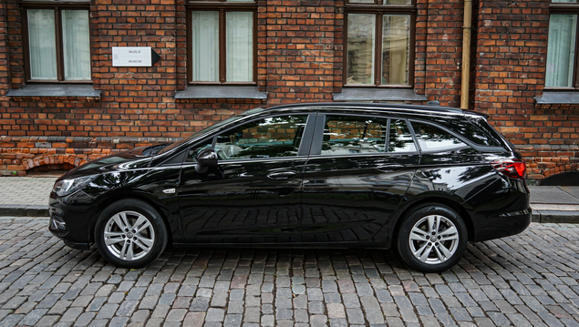 Opel Astra 2021 