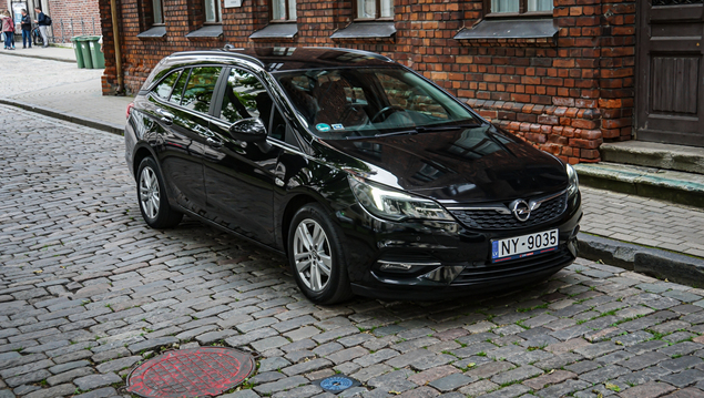 Opel Astra 2021 