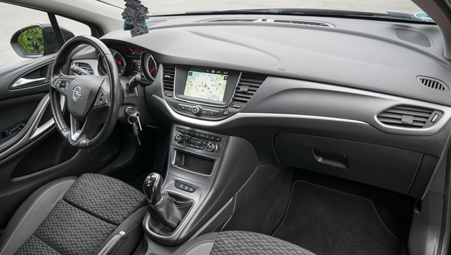Opel Astra 2021 