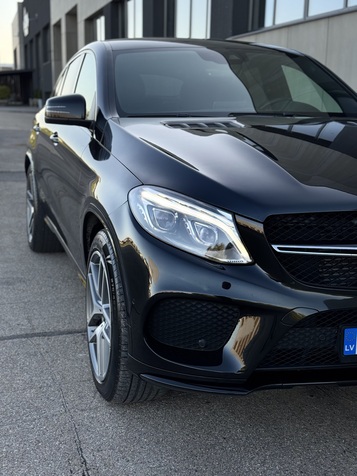 Mercedes-Benz GLE 350 2015 