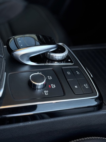 Mercedes-Benz GLE 350 2015 