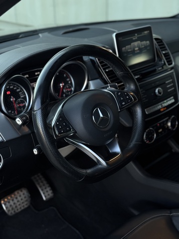 Mercedes-Benz GLE 350 2015 
