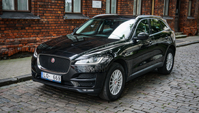 Jaguar F Pace 2018s