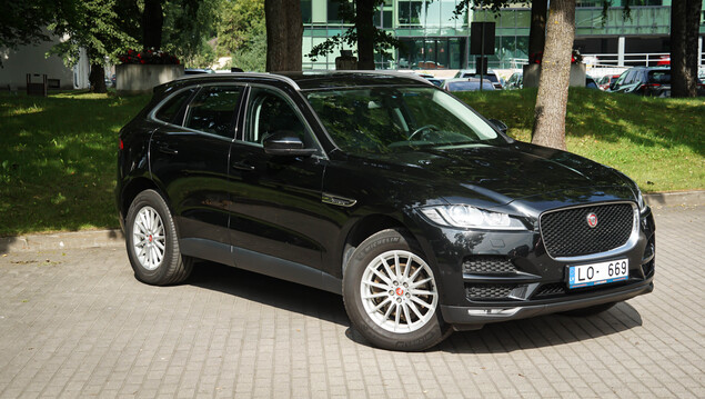 Jaguar F Pace 2018 