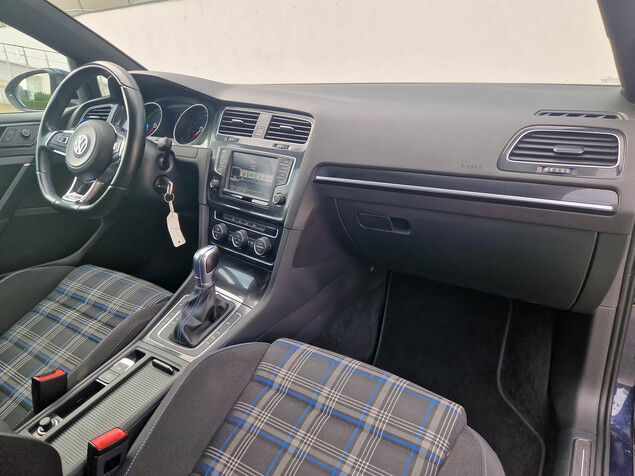 Volkswagen Golf 7 2016 