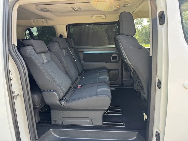 Peugeot Traveller 2017 