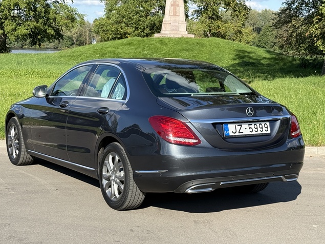 Mercedes-Benz C 180 2015 