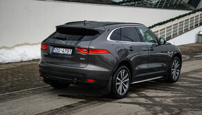 Jaguar F Pace 2017s