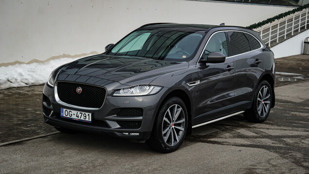 Jaguar F Pace 2017 