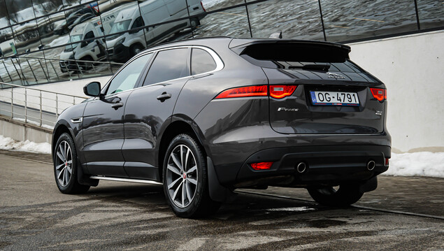 Jaguar F Pace 2017 