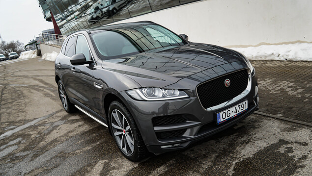 Jaguar F Pace 2017 