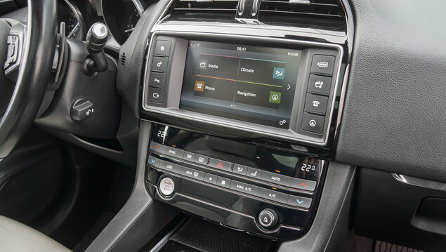 Jaguar F Pace 2017 