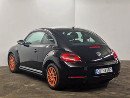 Volkswagen Beetle 2014s