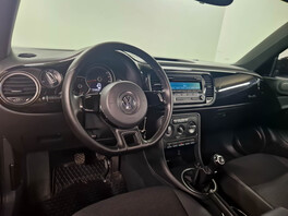 Volkswagen Beetle 2014s