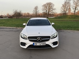 Mercedes-Benz 220 2016s