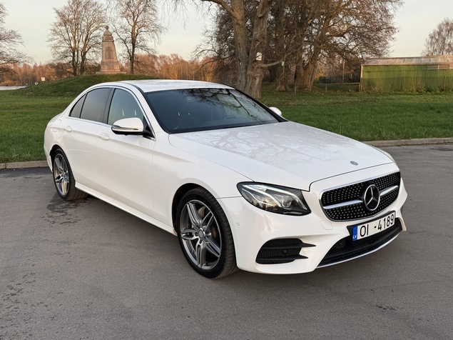 Mercedes-Benz 220 2016 