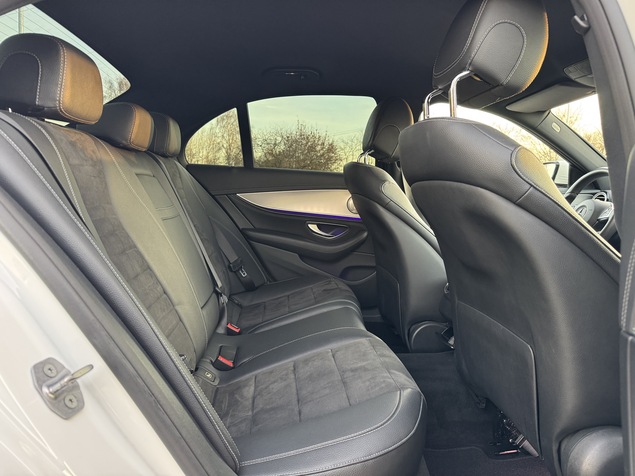 Mercedes-Benz 220 2016 