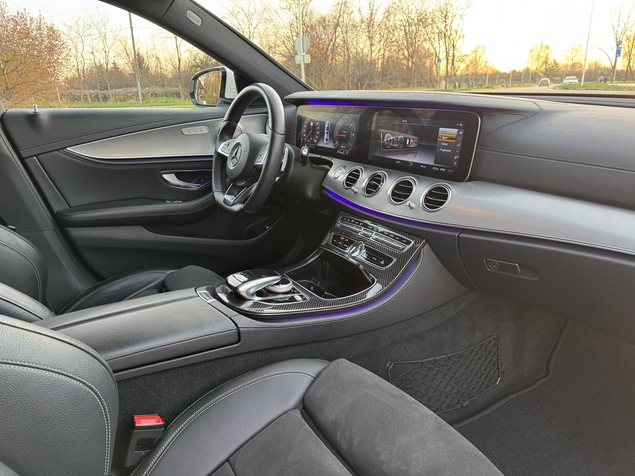 Mercedes-Benz 220 2016 