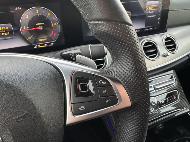 Mercedes-Benz 220 2016 