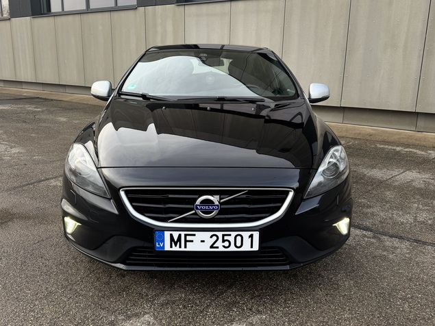 Volvo V40 2015 