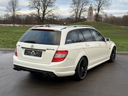 Mercedes-Benz C63 AMG 2009s