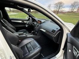 Mercedes-Benz C63 AMG 2009s