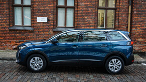Peugeot 5008 2021s