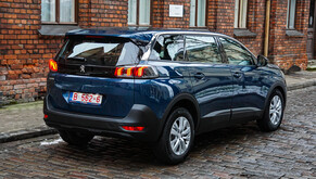 Peugeot 5008 2021s
