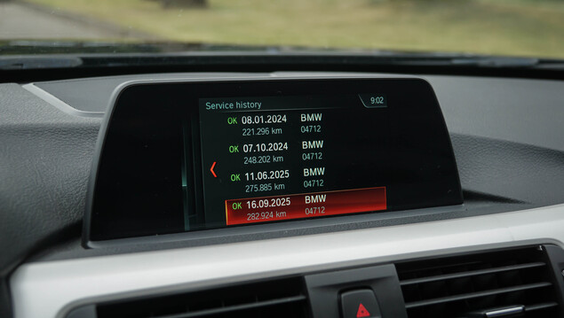 BMW 320 2018 