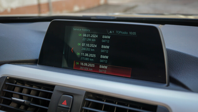 BMW 320 2018 