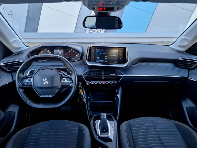Peugeot 208 2020 