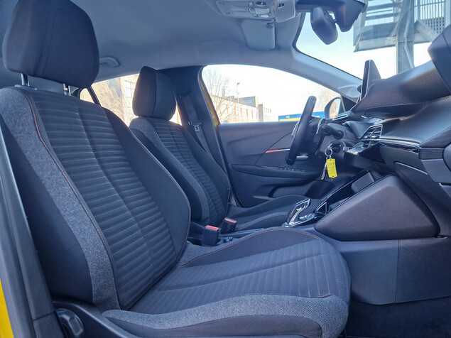 Peugeot 208 2020 