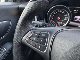 Mercedes-Benz CLA 180 2018s