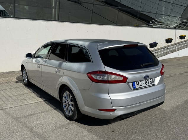Ford Mondeo 2013 