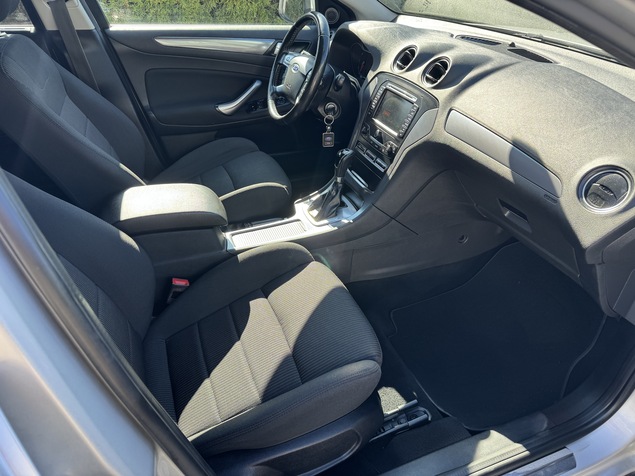 Ford Mondeo 2013 